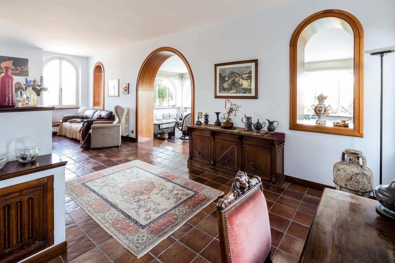 Villa Tergi Luxury Marche Monte Canepino Luaran gambar